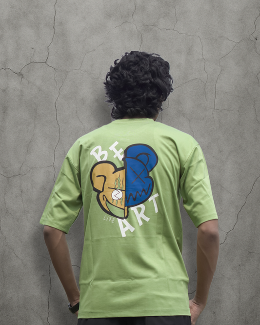 Oversized Graphic T-Shirt – Be Art