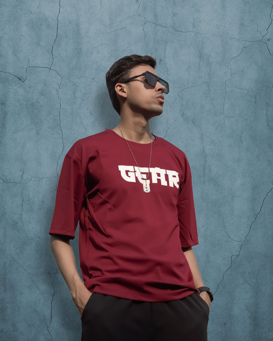 Oversized Graphic T-Shirt – Gear